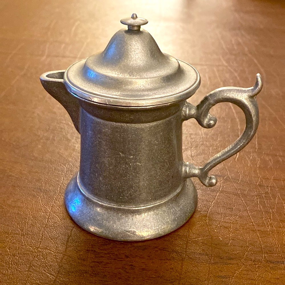 Wilton Armetale Pewter Covered Cream & Sugar - Picture 3 of 9